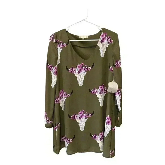 - Altar'd State Women's Longhorn Skull Boho Green Shift Dress, Size S, Pre… - Picture 1 of 6